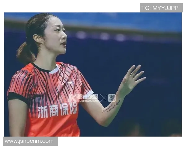 杭州羽毛球队在世界锦标赛积分榜中以73分稳居第一名展现强劲实力 杭州羽毛球队在世界锦标赛积分榜中以73分稳居第一名展现强劲实力