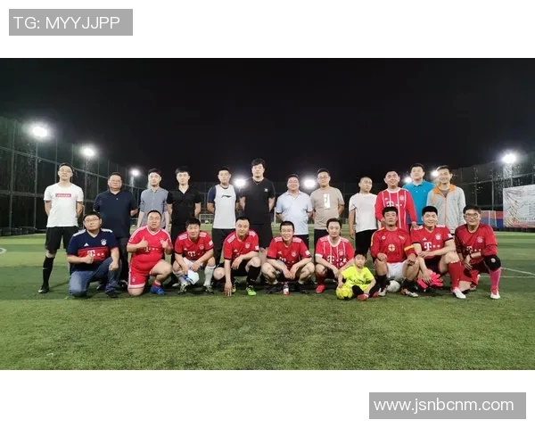 聚焦重庆足球队个人能力提升与团队协作的完美结合探讨